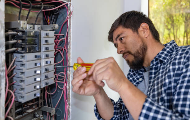 Best Local Electrician Companies  in Pittsburg, KS